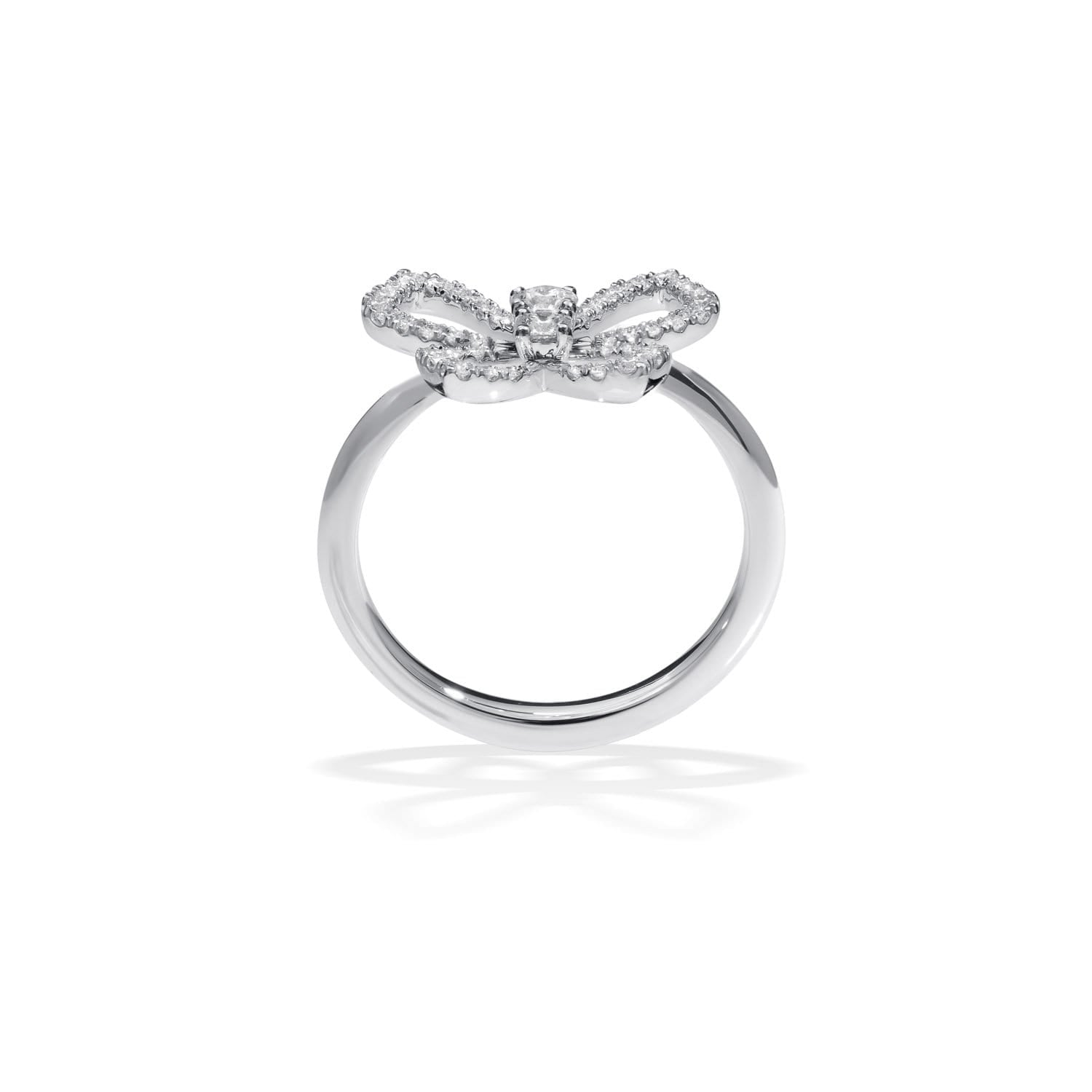 kleiner Schmetterlingsring mit Diamanten