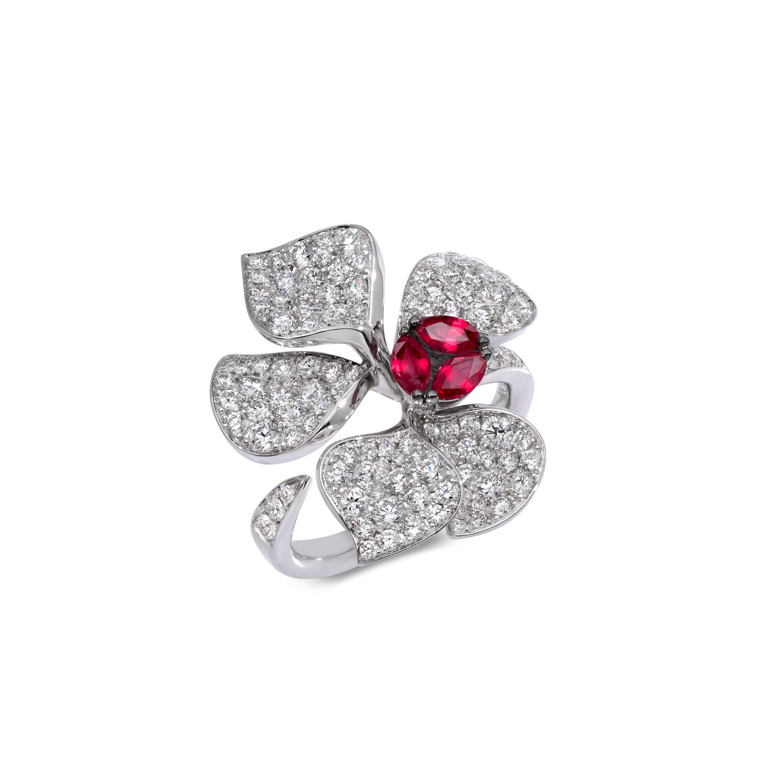 Ring with rubies