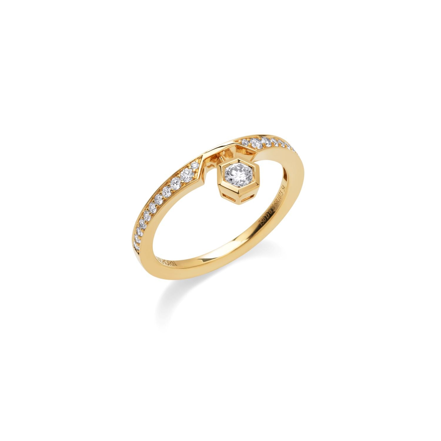 Stern-Ring mit Diamantenpavé